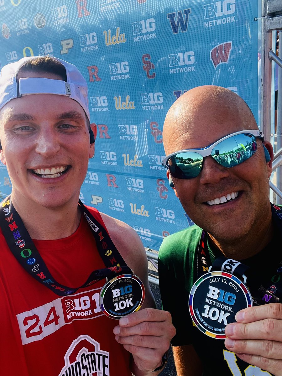 Mike Hayes tweet media