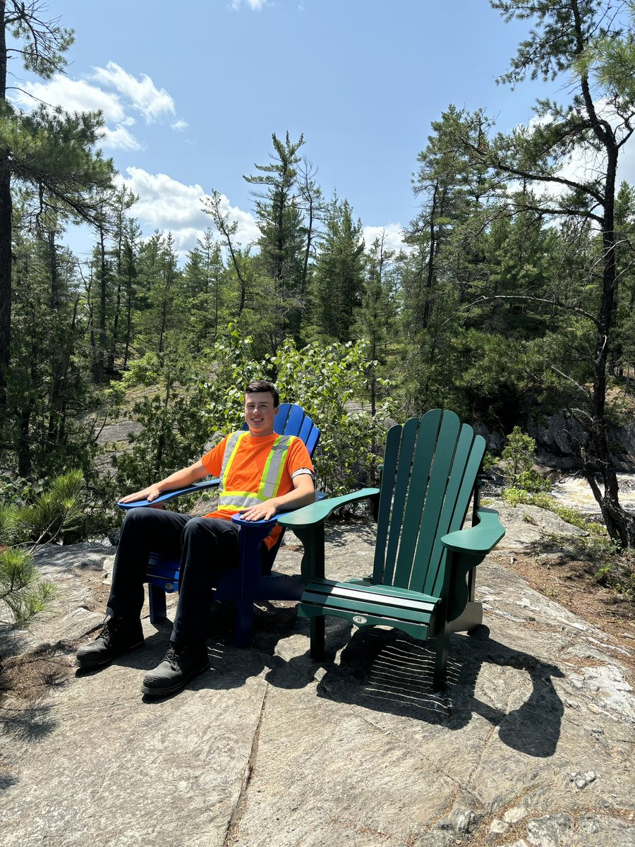 🌳Happy #StaffSunday !🌳

Meet Carter!

This is Carter’s second year as a maintenance student here at Chutes. 🔧 He is responsible for keeping our park clean! 

His favourite activity in the park is riding through the loops on his bike! 🚴‍♂️🏕️

#StaffSunday #Chutes #OntarioParksNE