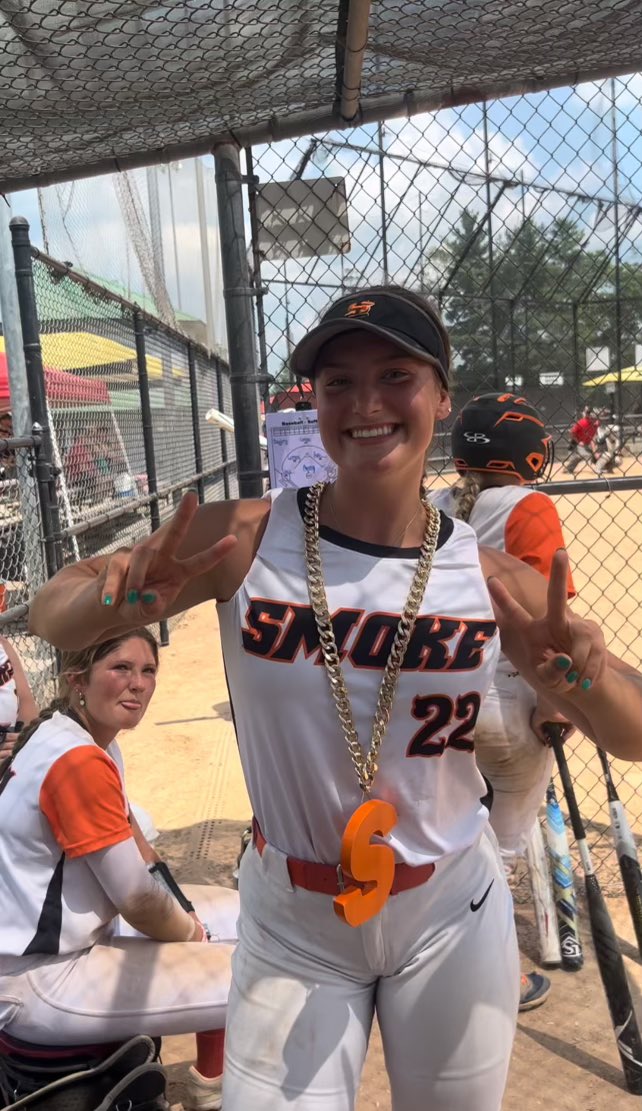 Grace G. and Bailey P. from our 18U Church 🥎 team each hit 2 home-runs at the USSSA Hoosier Invitational in Bloomington, IN this weekend!  They are sporting the Smoke Power Chain! Great job, ladies!! 🧡🖤