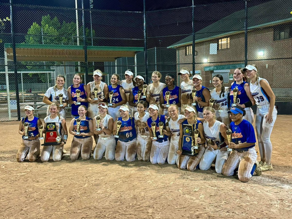 GatorsThorpe's tweet photo. 2024 Music City World Series Champions!! Unbelievably proud of this team!! #goGators https://t.co/nOPBfEwmUD