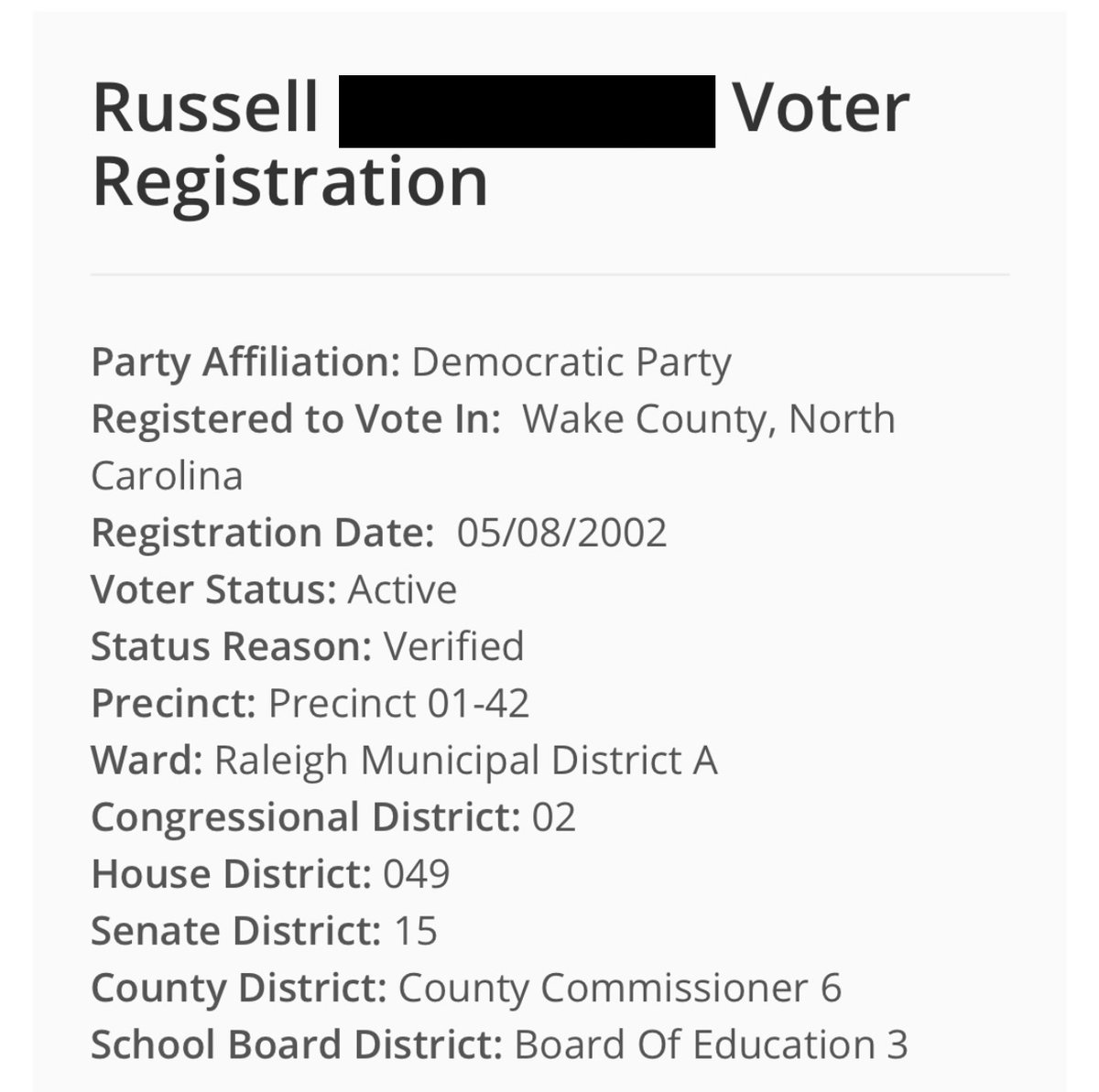 Mongo21581164's tweet photo. @Bayrunner87 @AR15COM @BrownellsInc Interesting that staff keep protecting Low_Country and his lies.
This is his VERIFIED voter registration even though he claims to be a republican. 🤔 https://t.co/VGWt51LXl3