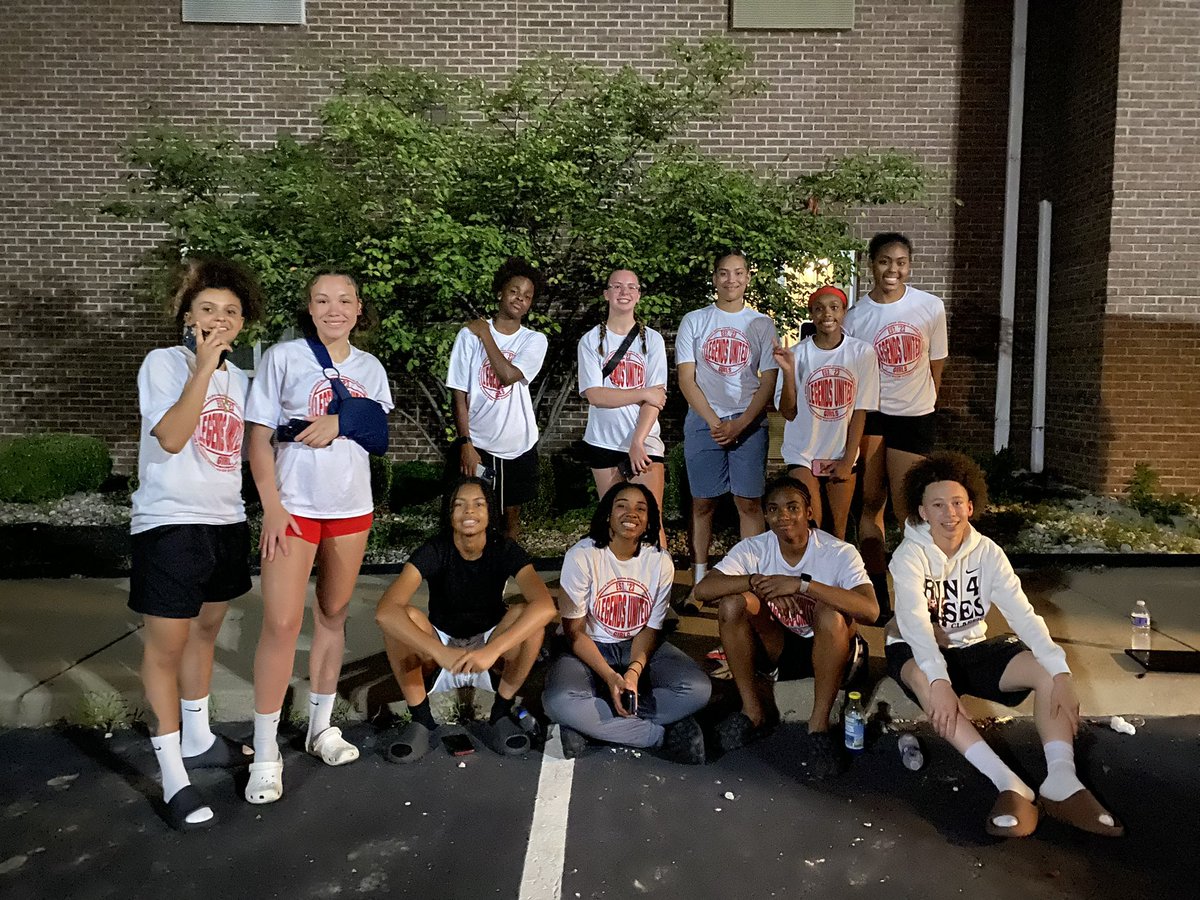 FAMILY BIZ … LOVE OUR CREW ❤️