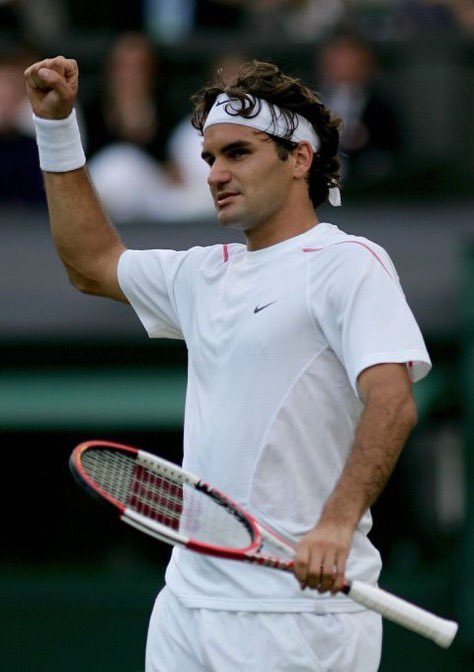 JD_F1_'s tweet photo. THERE IS ONLY ONE KING.

THERE IS ONLY ONE HEIR.
#RogerFederer https://t.co/z0CO6CQRq8
