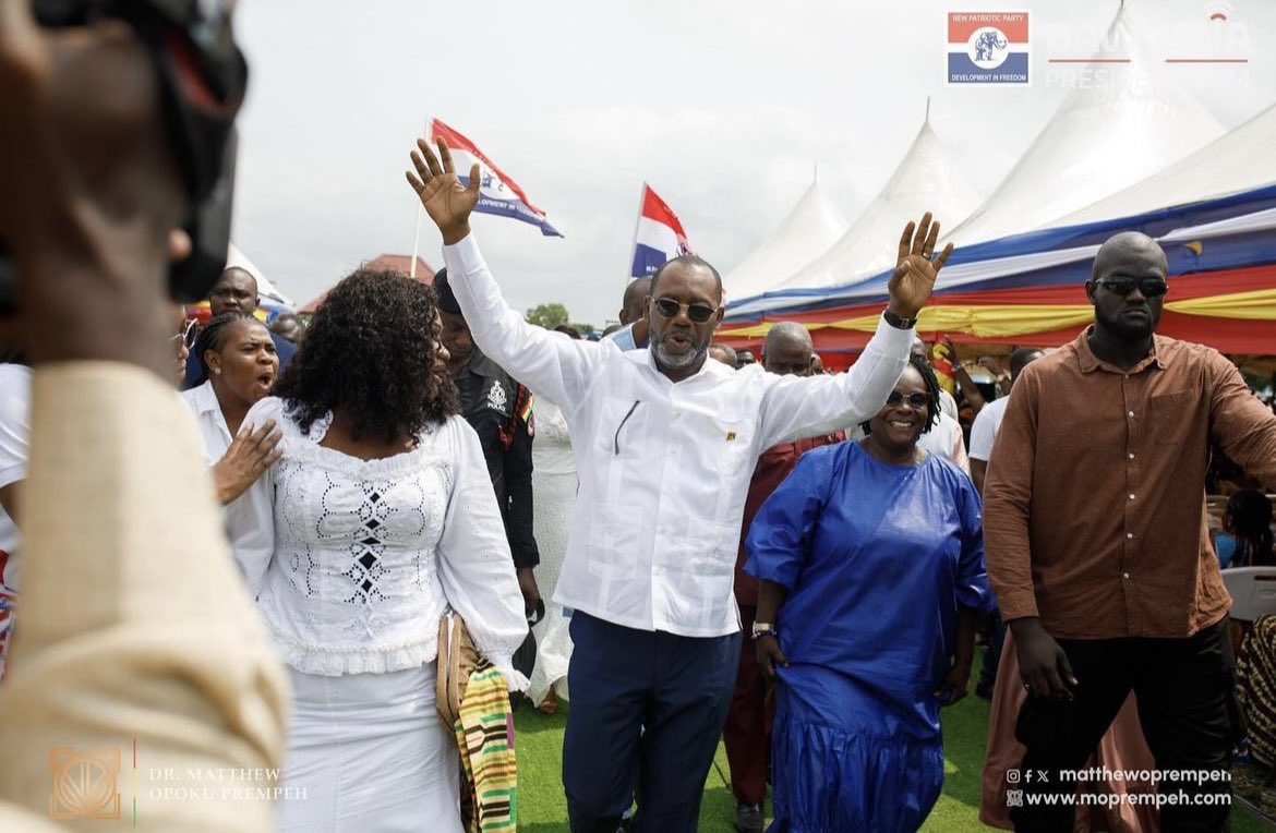 On sunday, 14th July, 2024, I visited the founder of the Kristo Asafo Mission of Ghana, Apostle Emeritus Dr. Kwadwo Safo at the church premises at Gomoa Mpota in the Central Region. The visit also coincided with the Kristo Asafo Annual Church Conference and unveiling of a new