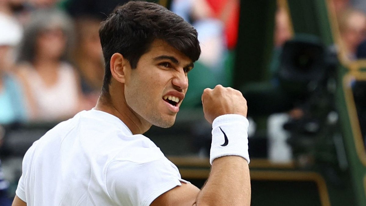 Impresionante exhibición de Alcaraz ante Djokovic!! Segundo Wimbledon consecutivo con una sensación de superioridad tremenda. Carlos no ve el techo. 

#Wimbledon 
<a href="/carlosalcaraz/">Carlos Alcaraz</a>