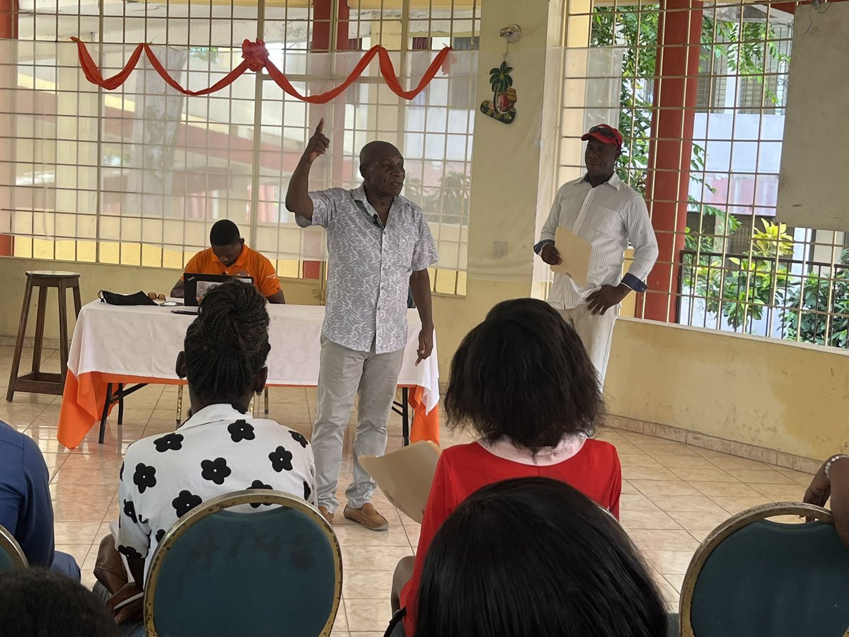 RhjsHaiti's tweet image. Regardez quelques photos prises lors de la séance de formation sur la violence sexuelle et la planification familiale, organisée pour les journalistes et influenceurs à Jérémie.

#RHJS #Journalisme #GrandeAnse #Sud #ViolenceSexuelle #MSPP  #PISCCA