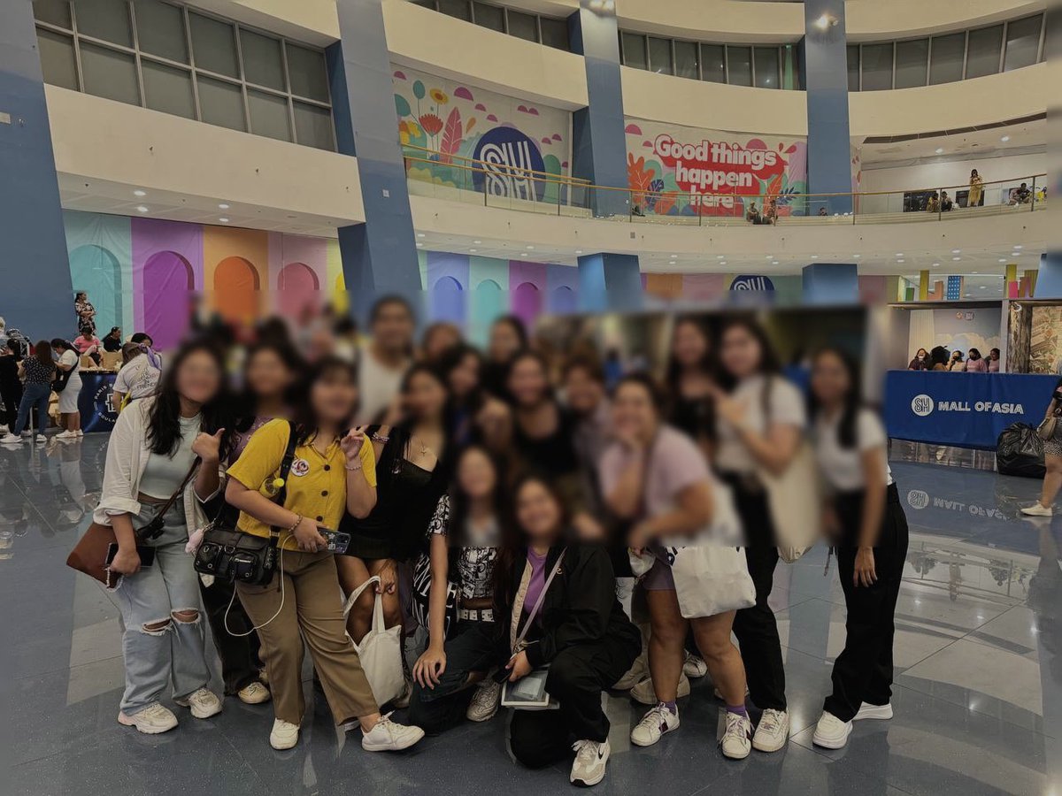 prrcyzhope's tweet photo. Thank you Bangtan, bc of u Iβve met new friends who are as crazy as (or even crazier than) me. μλ―Έ friendships will always have jams π€ͺπ @BTS_twt
Thank you @army_cavite for another crazy yet successful event!! Onto the next one! ππ«Άπ»
#SteelDecadeWithBTS https://t.co/BJD8H1yn8Z