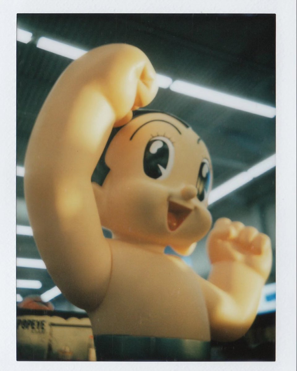 Gaige_404's tweet photo. Teso Life

Went to teso life store for the first time. So many cool blind boxes, collectibles, and crane games. 

#tesolife #instaxmini #instantphotography #instax #mintcamera #instantcamera #rolleiflex https://t.co/V5ktIAu1MH