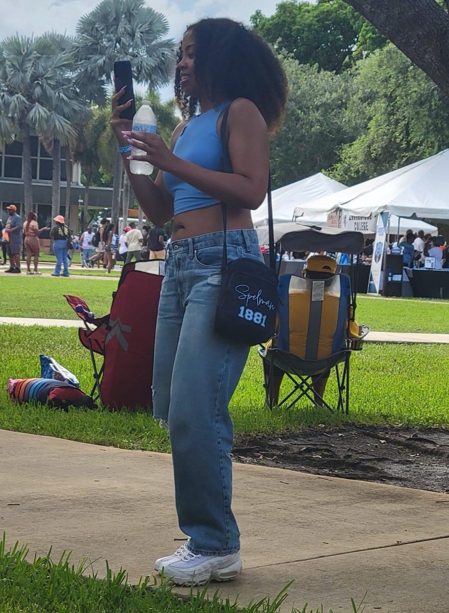 FOREVER 1881 tweet media