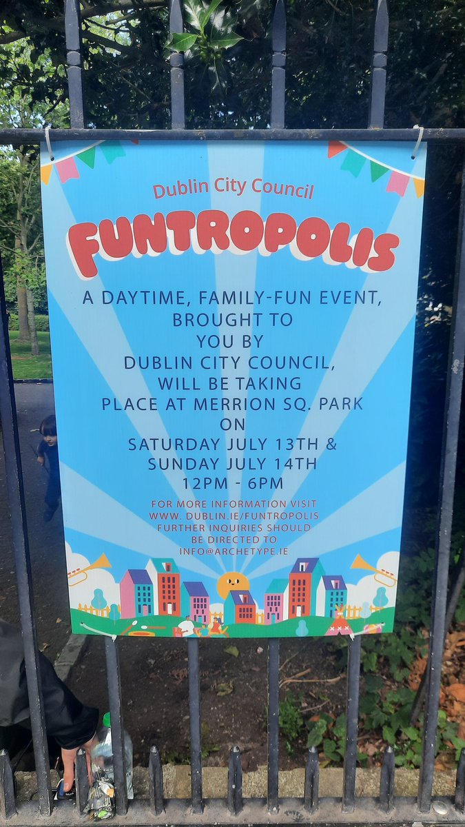 CByrneGreen's tweet photo. Serious summer & sustainability vibes at #Funtropolis in Merrion Square today. The kids & the grownups had a terrific time. And a notably single use plastic free event with HVO generators.
Great work @DubCityCouncil events team. https://t.co/hKkYpmQ8FP