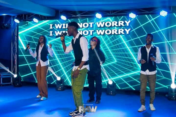 RhicGlobal's tweet photo. #RAW2024
Min. Royal led us into an astounding realm of worship.
It was an impactful experience.
#RHIC #RhicGlobal #RAW2024 #realatmosphereofworship https://t.co/LFWtOLZ1w4
