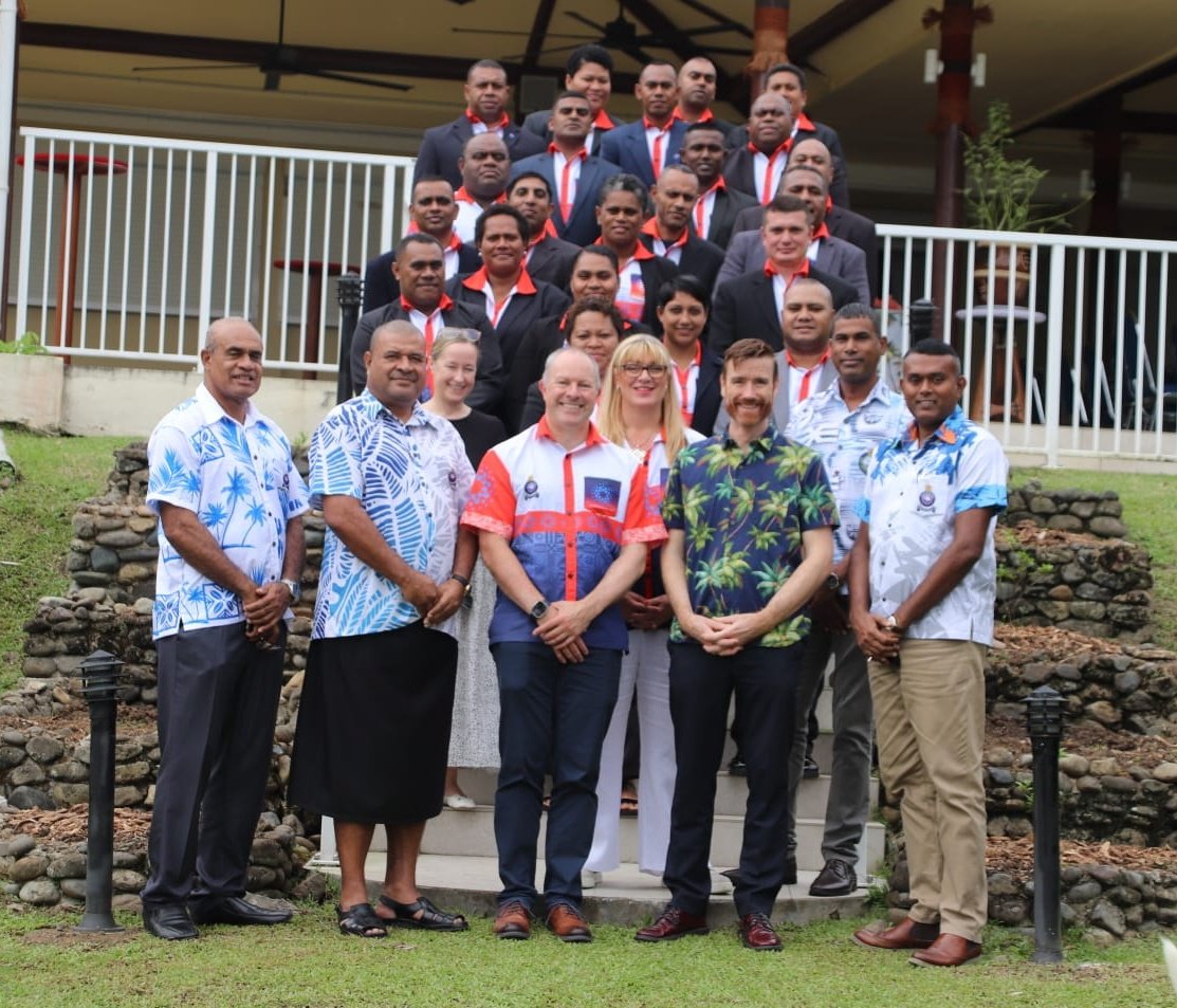 fiji_force's tweet photo. Vinaka vakalevu @ukinfiji &amp; @CollegeofPolice for the delivery of the 1st cohort of Leadership training for middle managers at 2 Divisions inclusive of Sergeants and Inspectors.

Read more 👇 

https://t.co/3lpvPQXa4n https://t.co/PTPY33zfmP