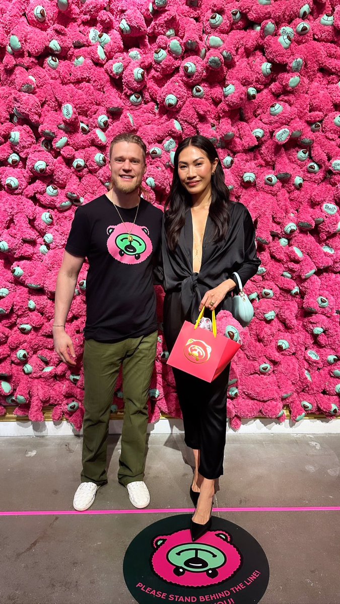 Julia Lee tweet media