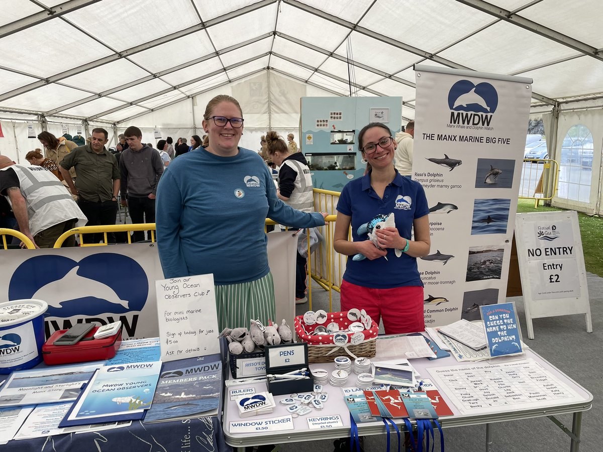 Fantastic 2 days at Port Erin for our #FestivalOfTheSea sponsored by <a href="/OceanWebLtd/">OceanWeb</a> Wonderful marine creatures, excellent engagement with people about the sea &amp; lots of visitors! Brilliant to have <a href="/ManxCetaceans/">MWDW</a> join us in the tent this year too #manxnature #teamwilder 🇮🇲🦀🦞🐬🦭