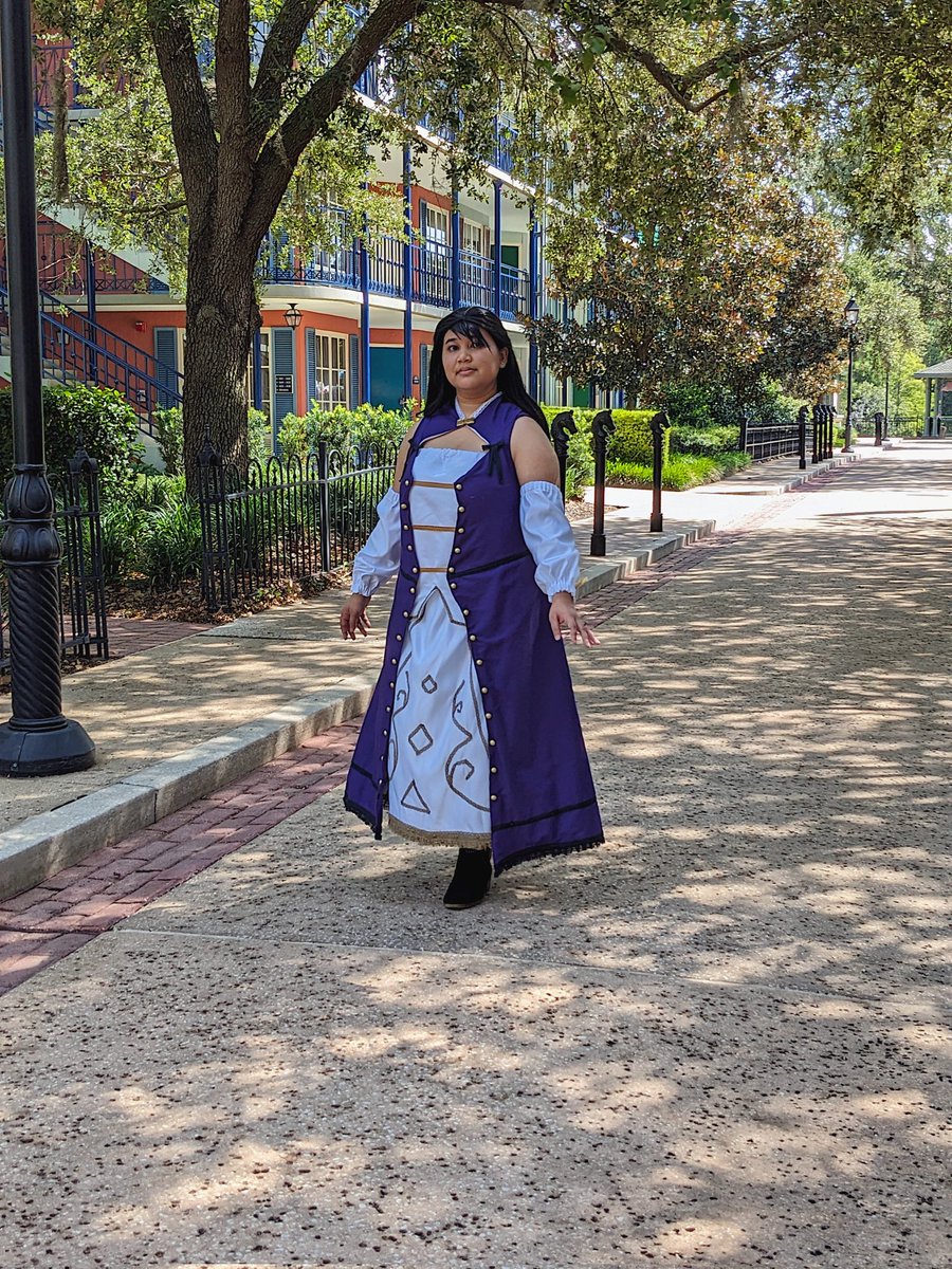 Who is she and how is she connected to Xehanort? 

Happy KH713 day! Here is my final cosplay piece for the <a href="/ShatteredZine/">Shattered Destiny ♕ A Dark Road Fan Zine ♔</a>!!

#kingdomhearts #kingdomheartscosplay #cosplay