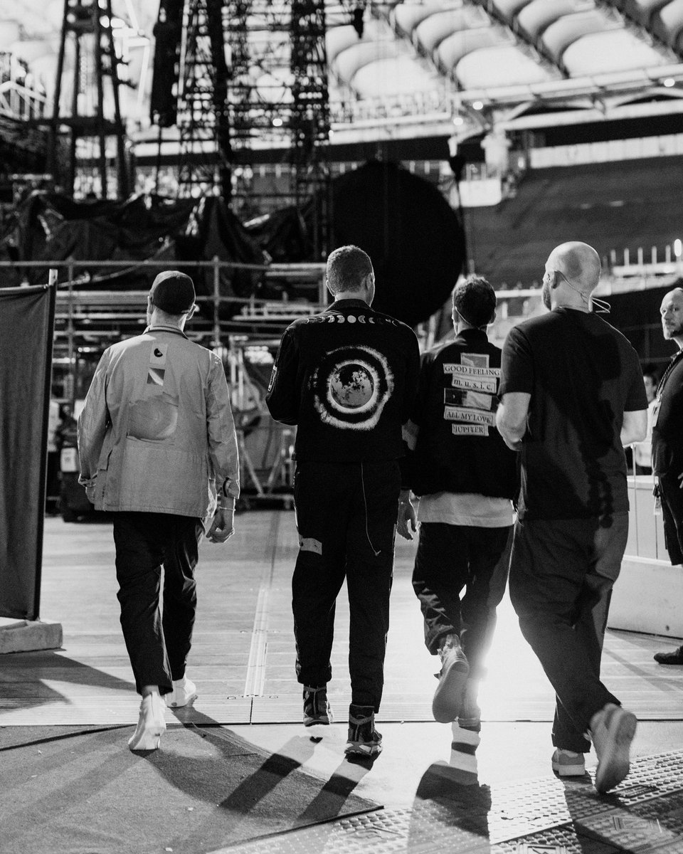 coldplay's tweet photo. Show #144, Rome

#MusicOfTheSpheresWorldTour #Moongoggles https://t.co/RXvIIWkppM