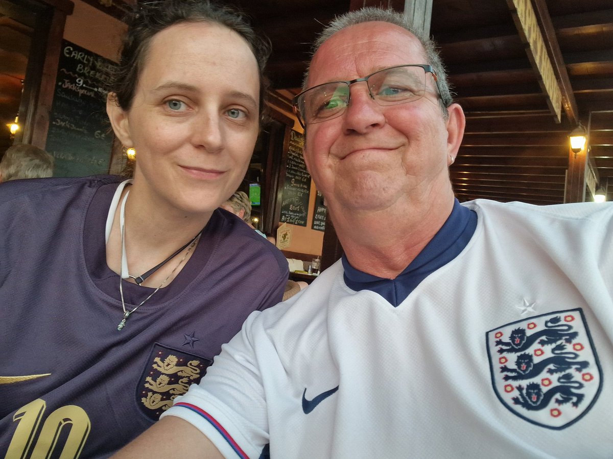 Trev &amp; Maz  #SSNThreeLions