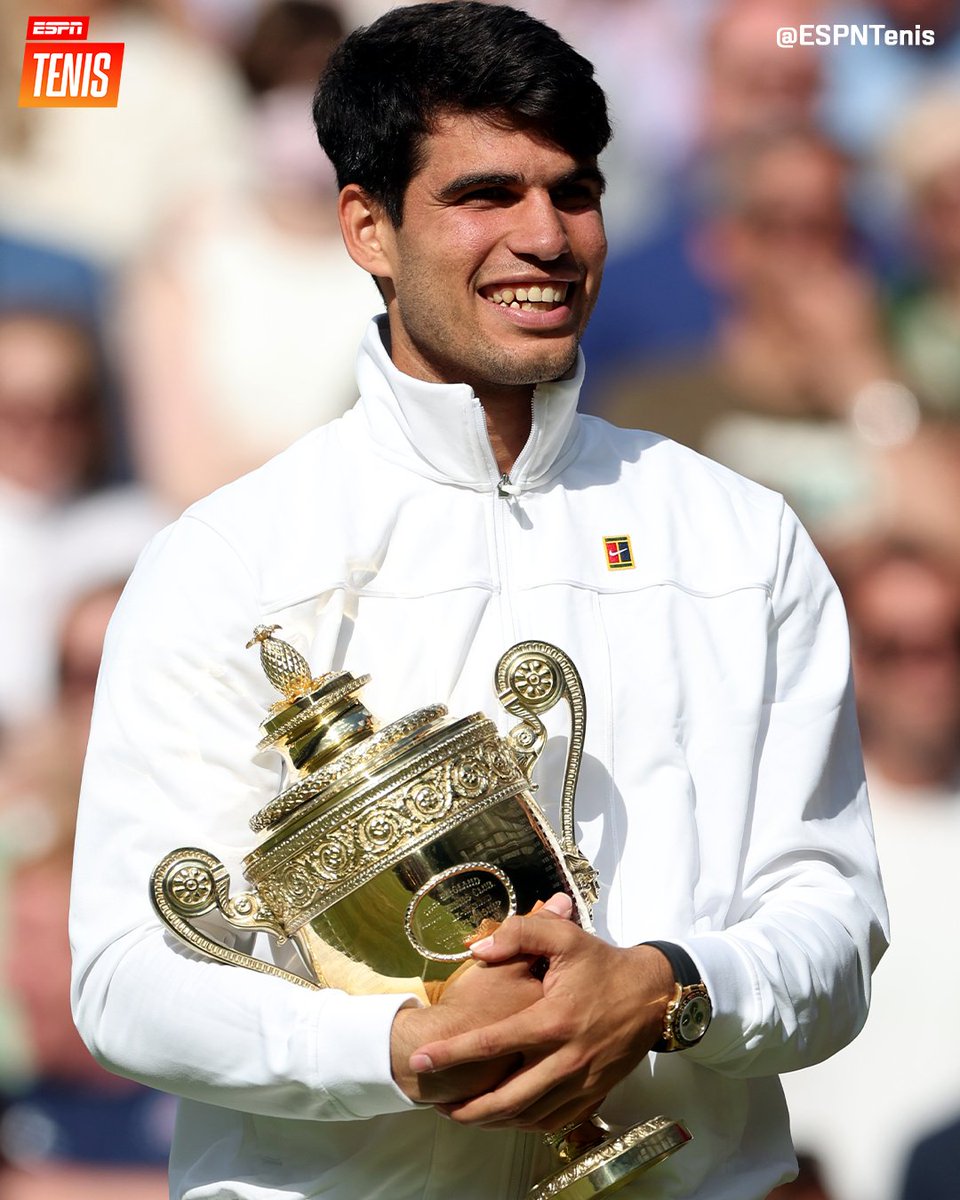 ESPNtenis's tweet photo. Juntos otra vez. 🥰🏆

#Wimbledon https://t.co/y0RTC3TSk5