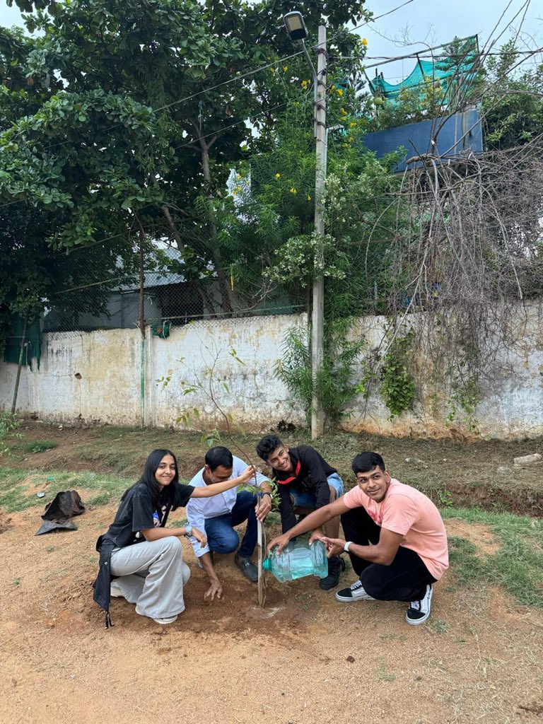 humanprakash's tweet photo. First Phase of This Monsoon Season’s Mega #Plantation Drive https://t.co/gFWkIiSUkd