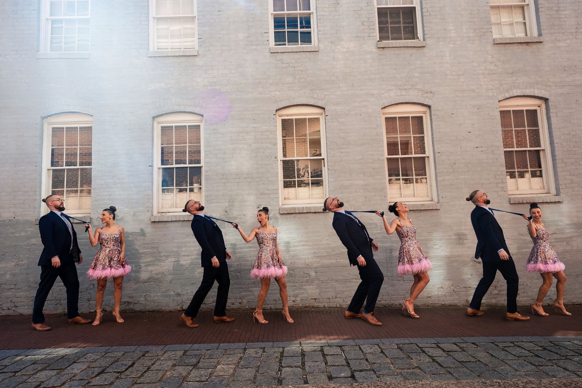 jjstudiosphila's tweet image. Love and laughter interlaced with every glance. Ilgim and Dave painting their journey with playful hues during their engagement shoot. 💖 #EngagementStory #PhiladelphiaLove