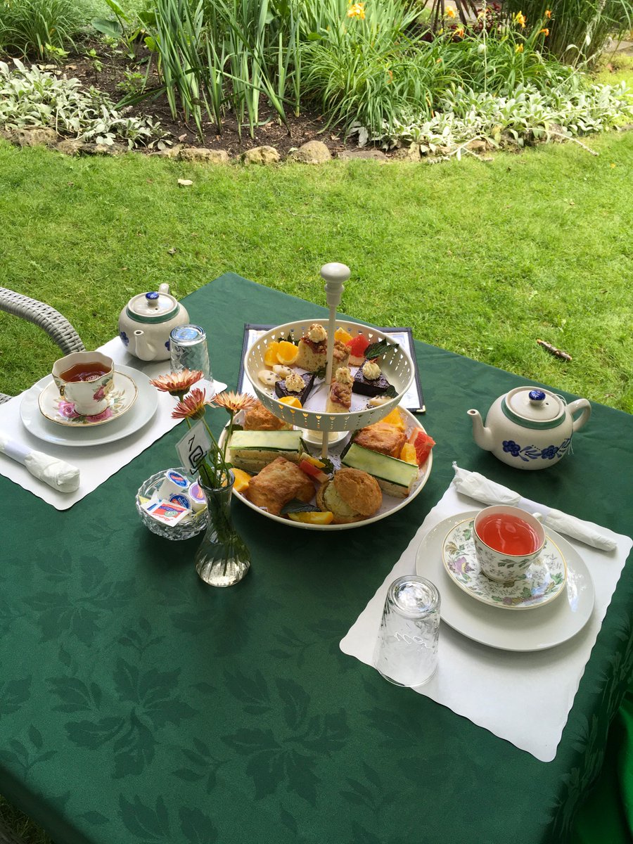 EldonHouse1834's tweet photo. A little sneak peak of the full and light tea options that await you this summer at Eldon House - our Summer Tea Program runs until August 30th, don't forget to book your reservation! https://t.co/m820b9RLwe
#SummerTea #EldonHouse #LdnOnt #TeaTime https://t.co/SAEJMmURci