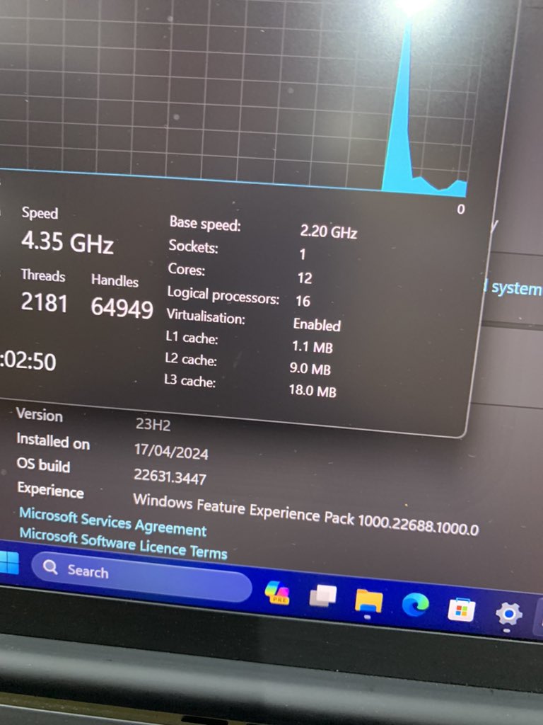 gospel_harmony's tweet photo. American 🇺🇸 
Mint condition 
Lenovo Thinkpad X1 Carbon Gen 10 
16GB Ram
512 SSD
12th Generation
Intel® Coret™ i7 Processor
12 cores
16 logical processors
IR camera
Fingerprints
Keyboard light
Facial recognition
Upto 10hrs battery life Comes with charger
17 months warranty from Lenovo 

Price -: 1million naira 

Kindly help me hit the retweet button
God bless you