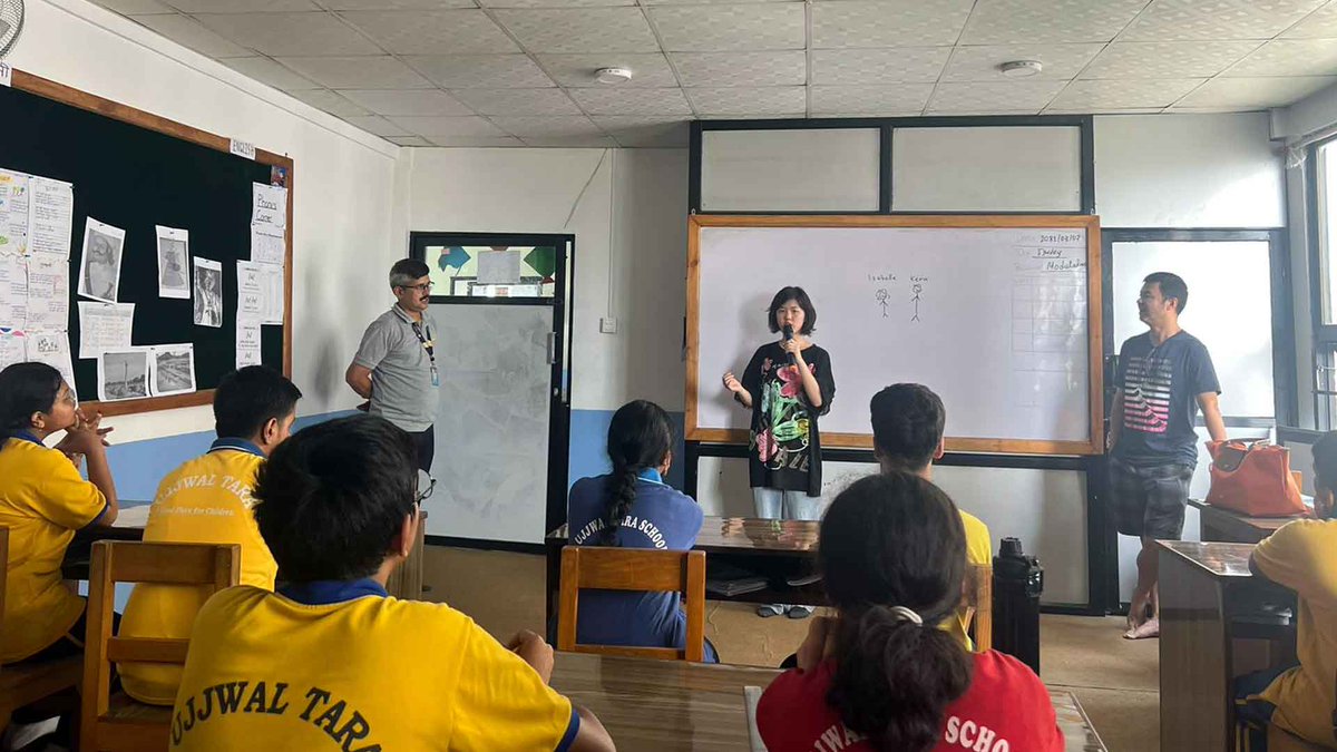 Learning and teaching are continuous aspects of life that transcend borders and cultures. Isabelle, a confident and talented 12th-grade student from California, USA, has returned to Nepal this summer to embark on another remarkable journey. 

volunteerworldnepal.org/isabelle-volun…