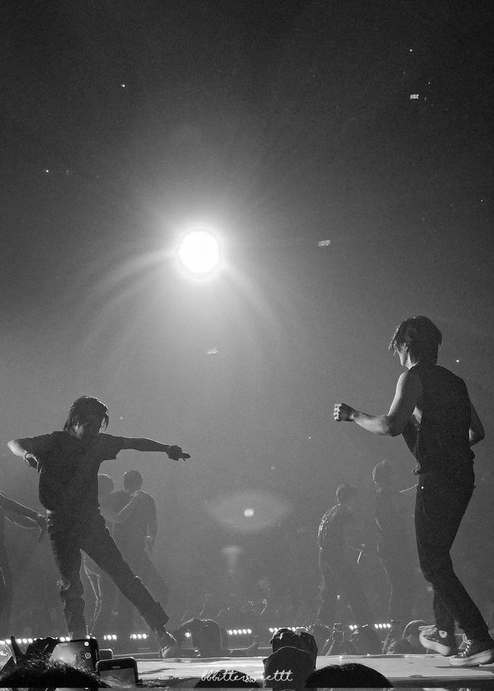 mywegath's tweet photo. I'll dance with you in the dark... https://t.co/IX3yOReJ9B