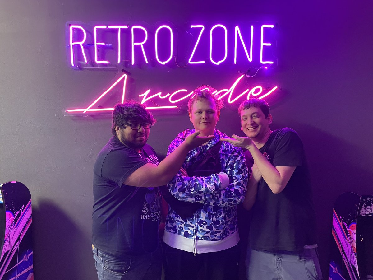 SWFLFGC's tweet photo. SWFL FGC Weekly 7/11/2024
Guilty Gear -Strive- Top 3
🥇- 9Moons | Wffls
🥈- Spiker
🥉- Mclover
#SWFLFGC #GUILTYGEAR #GuiltyGearStrive #Fgc #fightinggames #RetroZoneArcade #florida https://t.co/xSR6dM7Jt5