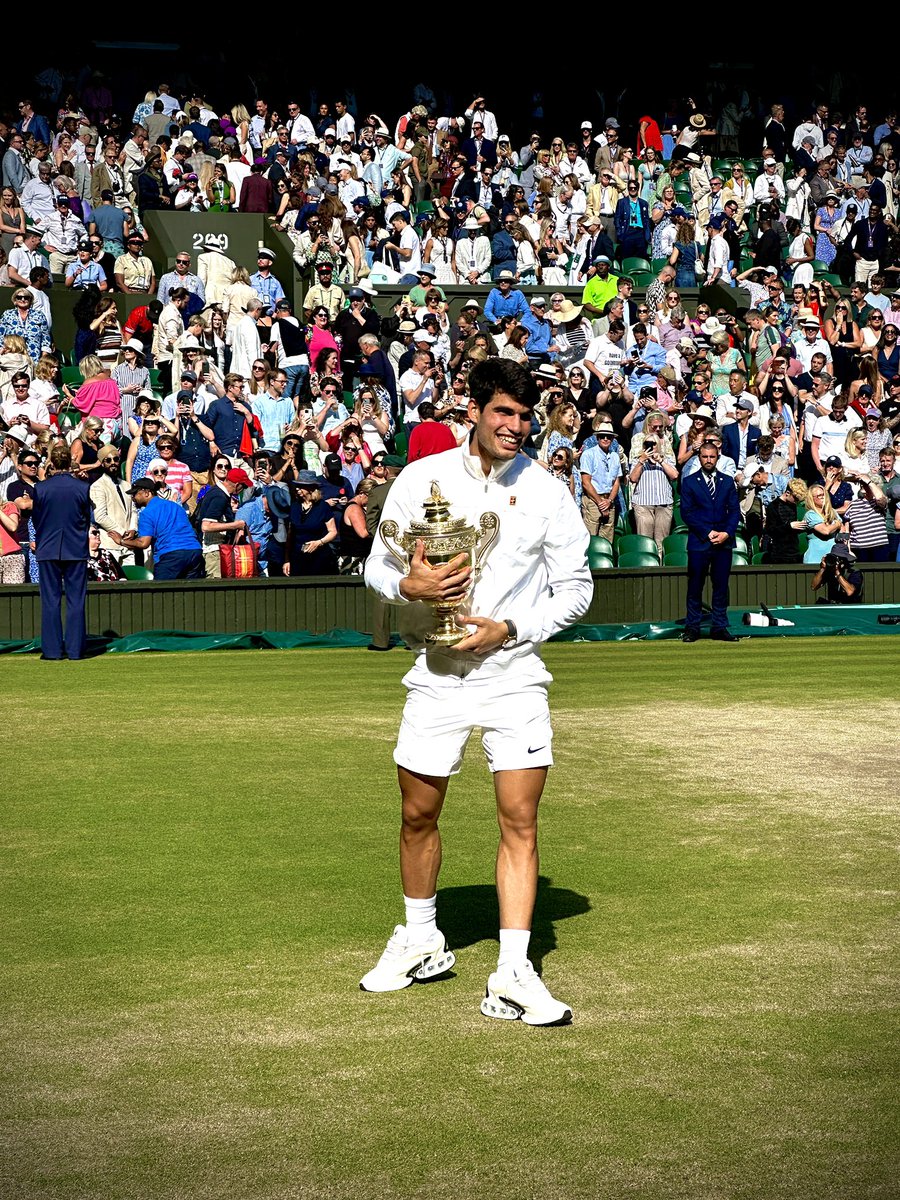 James Tzanoudakis (@jtztv) on Twitter photo That’s your trophy allocation done for the day #esp <a href="/carlosalcaraz/">Carlos Alcaraz</a> #wimbledon #england #spain That’s your trophy allocation done for the day #esp <a href="/carlosalcaraz/">Carlos Alcaraz</a> #wimbledon #england #spain