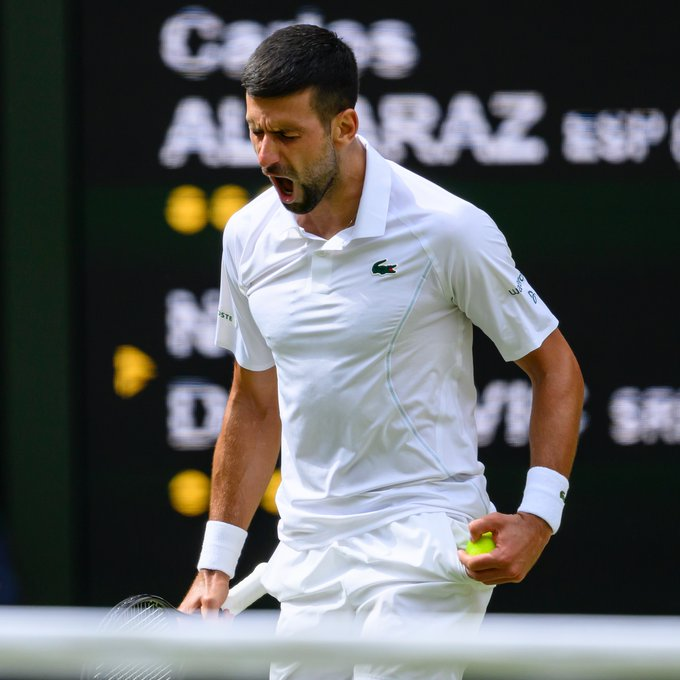 Mr_Bai007's tweet photo. After having surgery and still playing at this level, Djokovic is truly incredible🔥
#wimbe https://t.co/kDGKSc7ZFp