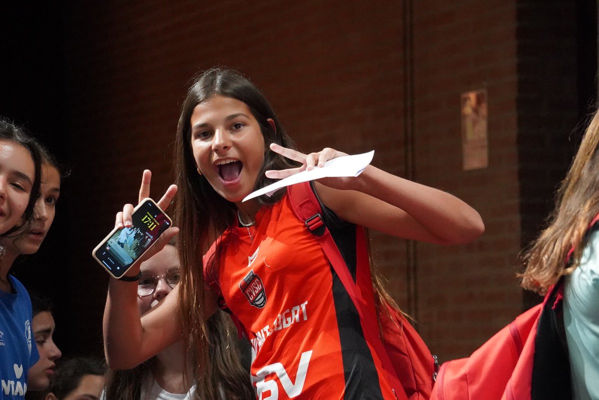 CampusRFEVB's tweet photo. Ya tenemos aquí a los nuevos campuseros 💪‼️ https://t.co/jYcPQsGHSL