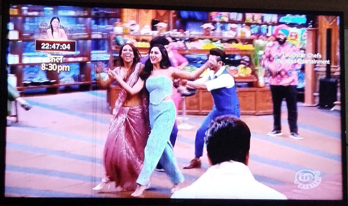 hemangi_kaira's tweet photo. My #Jeeman on #LaughterChefs ๐๐ค๐ปโค๏ธ #NiaSharma #KrytleDsouza https://t.co/xKJOkOPm1Q