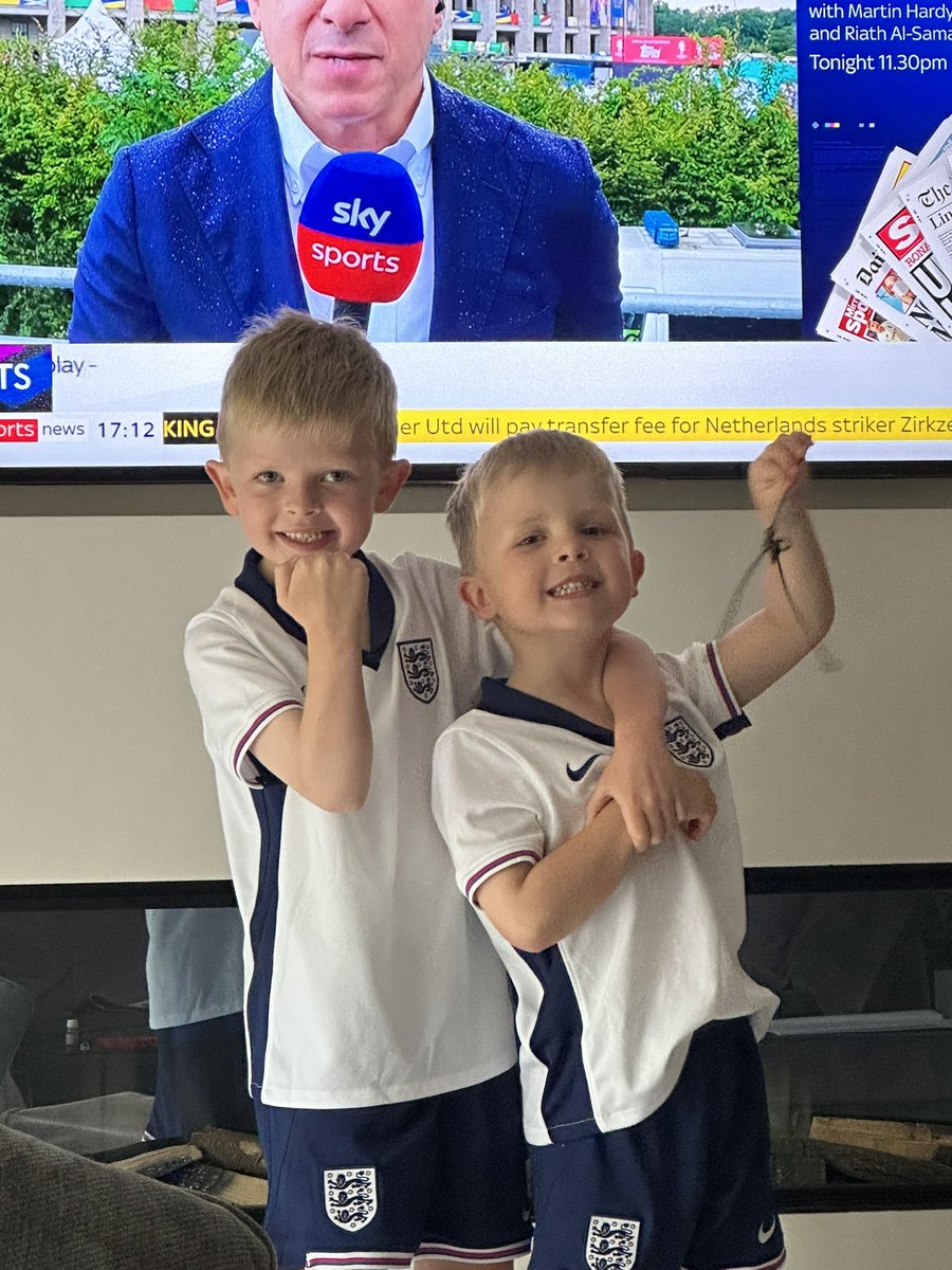 anna mcgregor tweet media