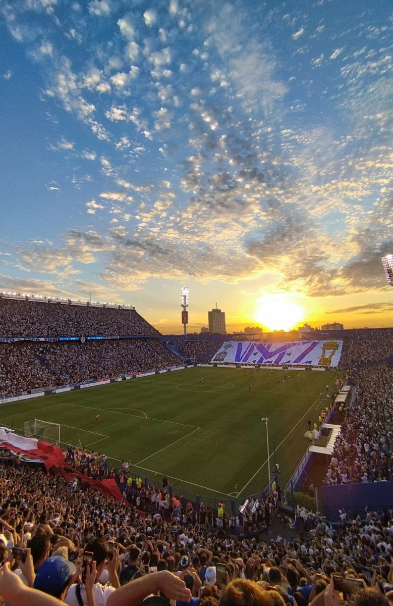 Paralyticsvelez's tweet photo. Una semana para volver a casa 💙 https://t.co/UCXp4ph1gl