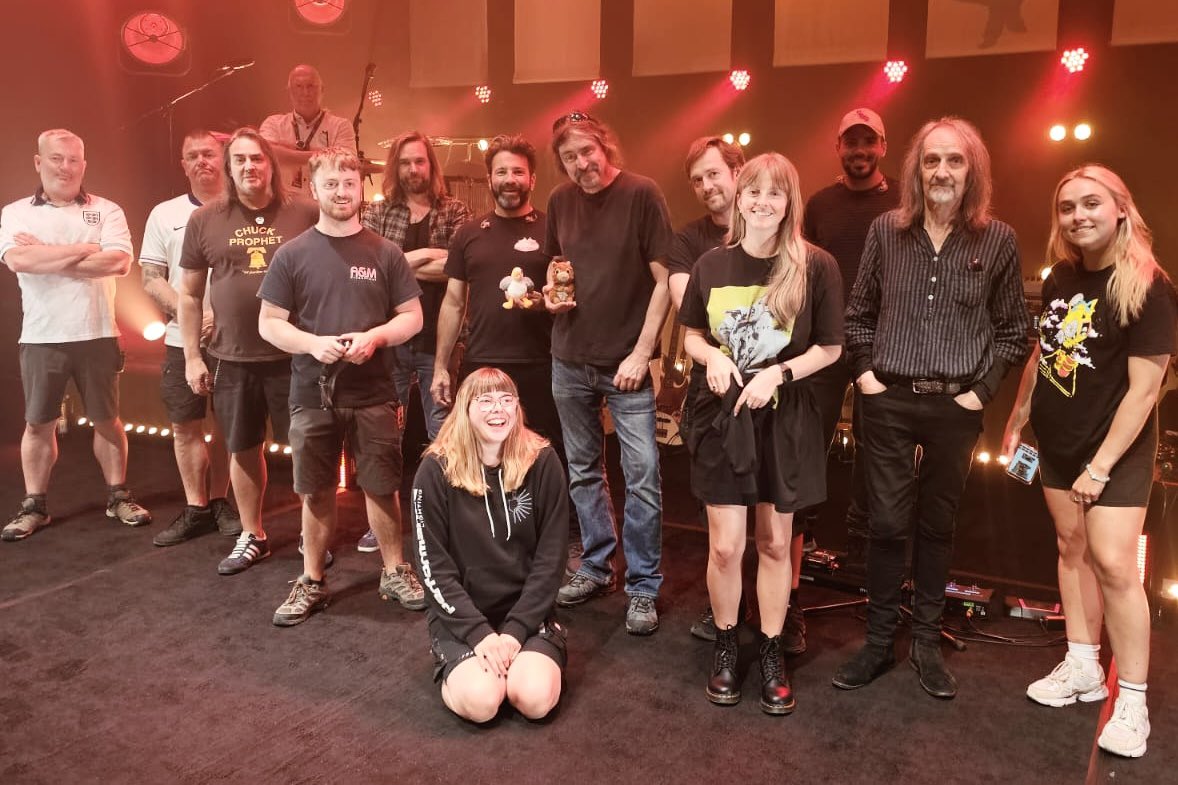 rumoursfm's tweet photo. THANK YOU! Big Love to everyone who so graciously turned out to catch us on our UK dates. We're off to America next Sunday to continue 2024 global touring. See you all again 2025. โค๏ธ๐ #rumoursoffleetwoodmac @rumoursfm #fleetwoodmac #endoftour https://t.co/xgAC9rI7Yo