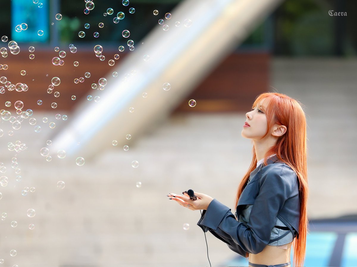 Caera0517's tweet photo. 240714 인기가요 미니팬미팅
비눗방울과 유현이

#드림캐쳐 #유현
#DREAMCATCHER #Yoohyeon https://t.co/bH8WBGvxou