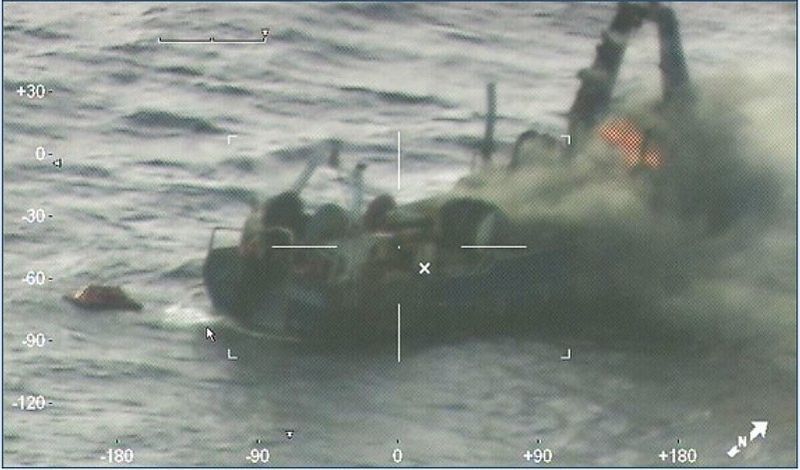 MarineInsight's tweet photo. Case Study: Hydraulic Hose Failure Led To An Engine Room Fire

Check out this article 👉 https://t.co/bpeyi4eEbw 

#HydraulicHose #EngineRoomFire #ShipSafety #Shipping #Maritime #MarineInsight #Merchantnavy #Merchantmarine #MerchantnavyShips https://t.co/h18A5F5kvk