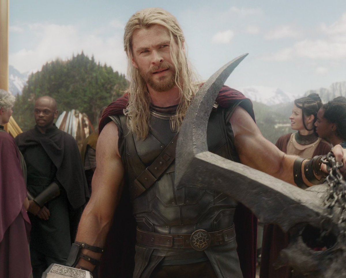 thorverily's tweet photo. thor: ragnarok (2017) https://t.co/NTznMWDhiy