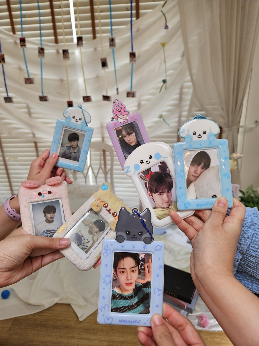 Spicy_WOOK's tweet photo. 1วันล้านกิจกรรม🌹
ขอบคุณที่จัดนะคะน่ารักมากเลยค่า🥺💜🤍

คิดถึงแล้วเนี้ยอยากเม้าอีก!!😘🩵🤍
#ZB1PathwayToGarden https://t.co/LPHaMl4wZI