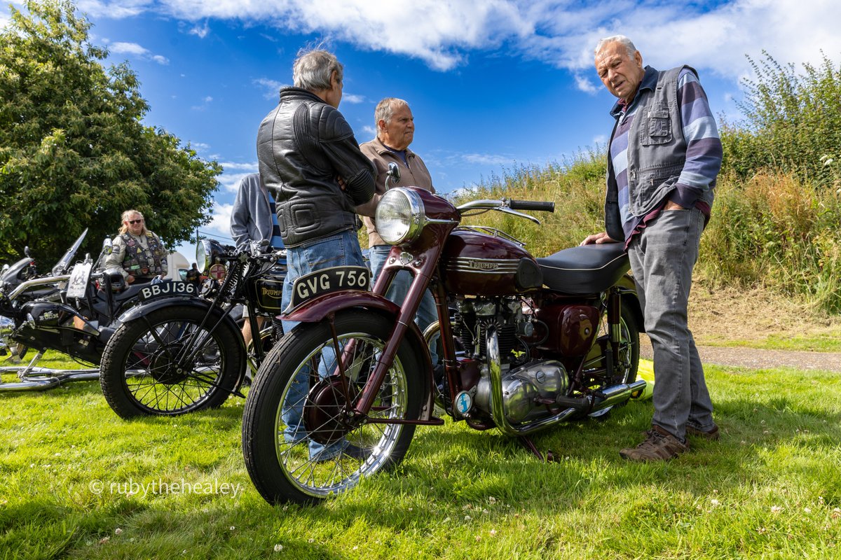 rubythehealey's tweet photo. A few from #lound today with the #lowestoft #classiccar show 
#Lotus #TRIUMPH https://t.co/bxYtEKfWsB