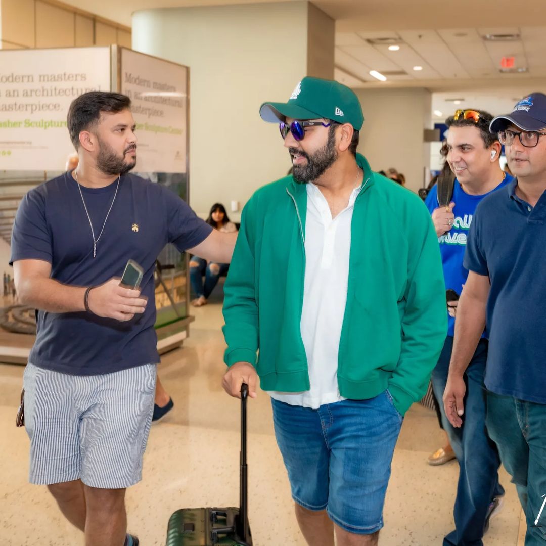 CricCrazyJohns's tweet photo. Captain Rohit Sharma in USA for the grand launch of Crickingdom Academy. 🌟 https://t.co/DoLgzDkvfd