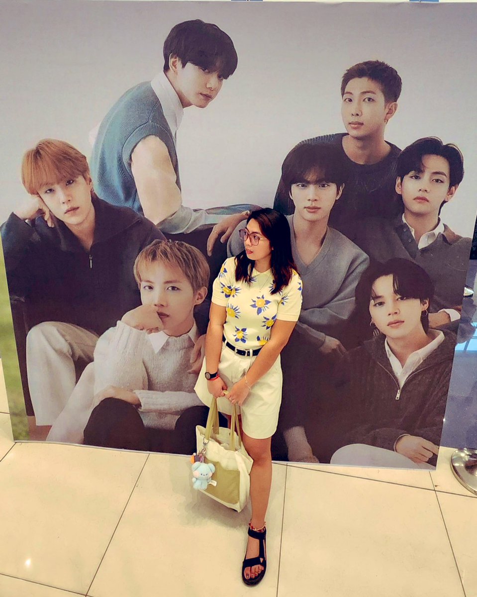 ifyouseekayes's tweet photo. Thank you @BTS_twt for always reminding me to be me, to do what I want to do, and to love myself.
Panininidigan ang βyou canβt (no one can) stop me loving myself.β
Mahal ko kayo, Bangtan! πππππππ
#SteelDecadeWithBTS https://t.co/ckAsAHoWPm