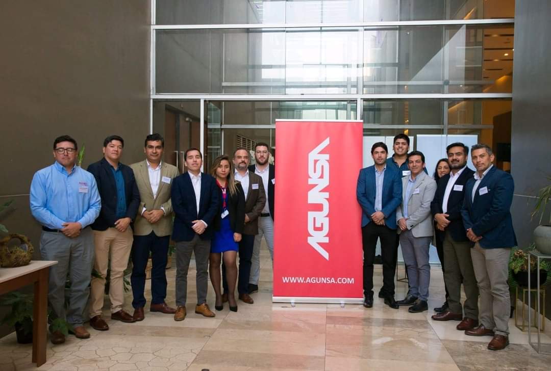 Agradecemos la participación de nuestro auspiciador <a href="/Agunsa/">Agunsa</a>  en nuestra #Cumbre de #Seguridad #Logística y #Mineria, realizada en <a href="/Enjoy_Antof/">Enjoy Antofagasta</a> .
Pablo C. e Ivan S. nos presentaron “Desafiando Paradigmas en la Logística y el Transporte” donde nos entregaron bastante aprendizaje.