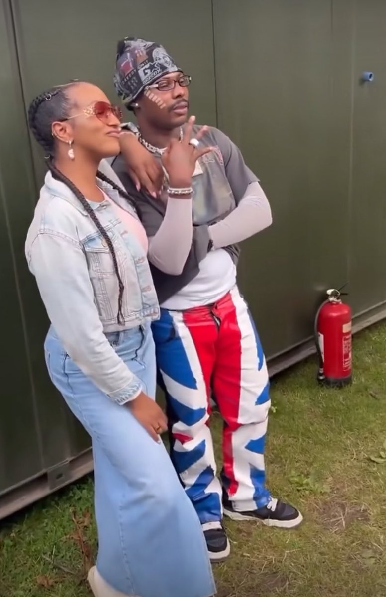 TheDamiForeign's tweet photo. Dj Cuppy and Asake link up🚀 https://t.co/M79ez2YnNk