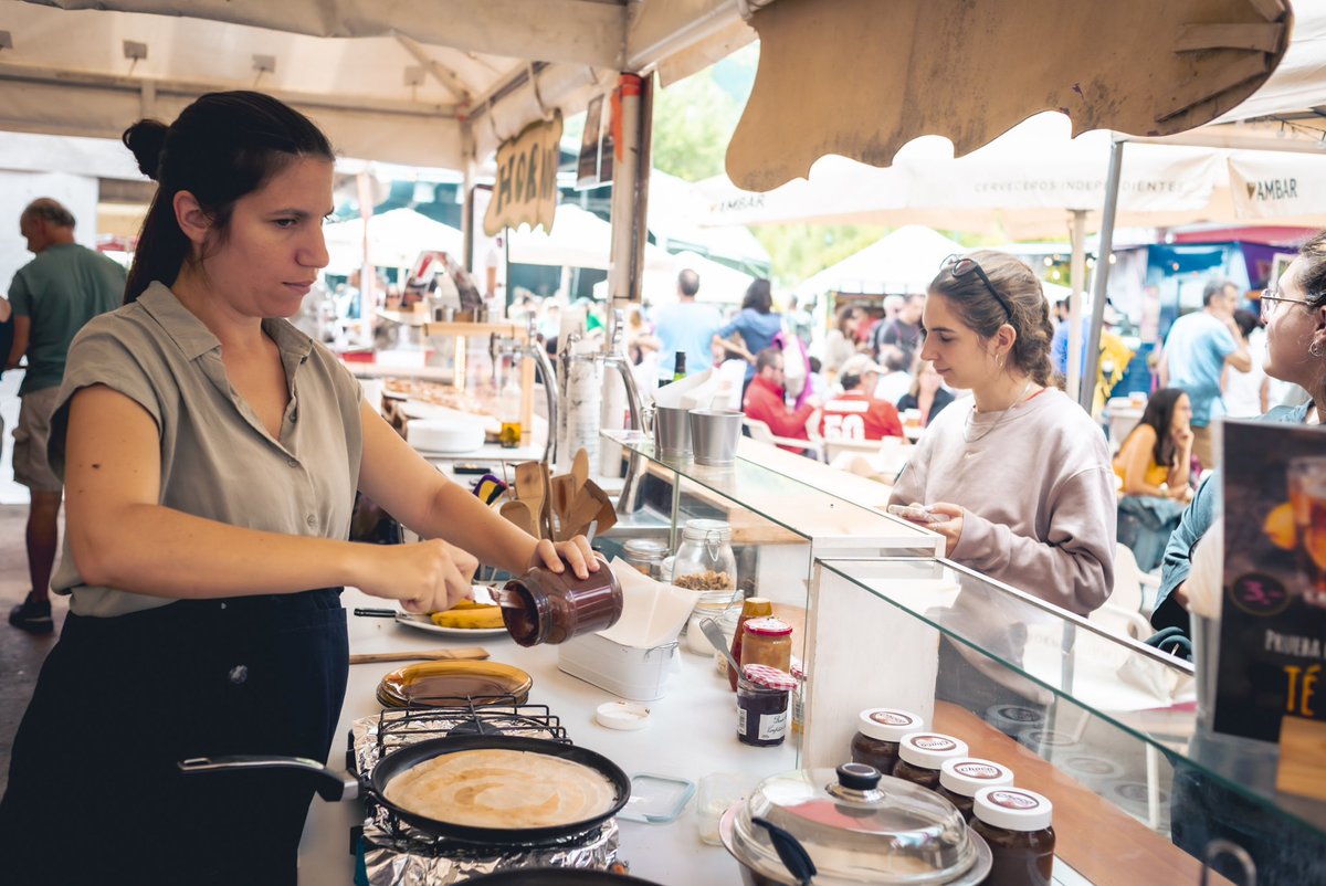 ¡Disfrutando del domingo con todos los mercados donde podéis encontrar artesanía, joyería, ropa, papelería, decoración…!🙌🏼

¡Y un montón de opciones gastronómicas para disfrutar al aire libre!⛰️💚