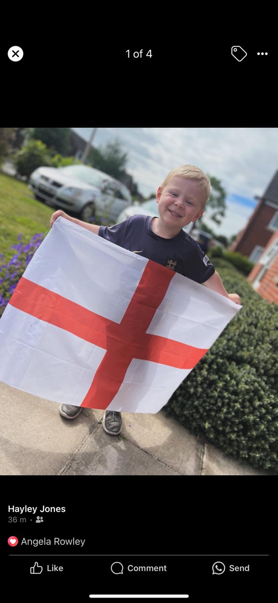 George is ready for the game ⚽️#SSNThreeLions