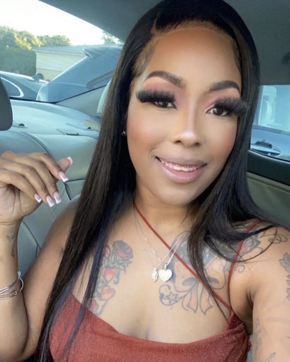 Mizz_chyna2's tweet photo. Sunday vibes!!💕💋 https://t.co/4PCWGDZC5t