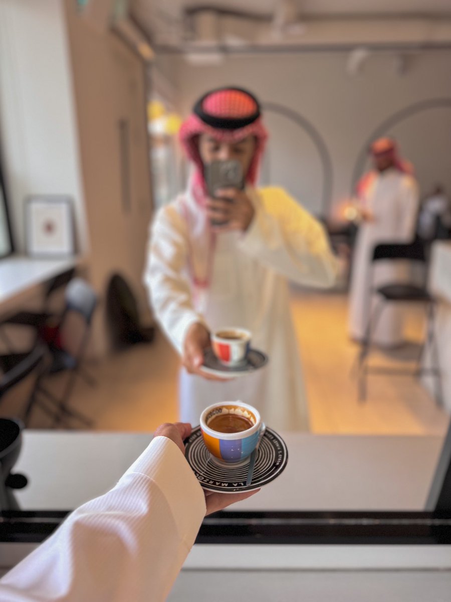 z_31a's tweet photo. "الذي اختار الصمت سبق له أن قال كل شيء."

#مساء_الخير https://t.co/MCkmiauhRk