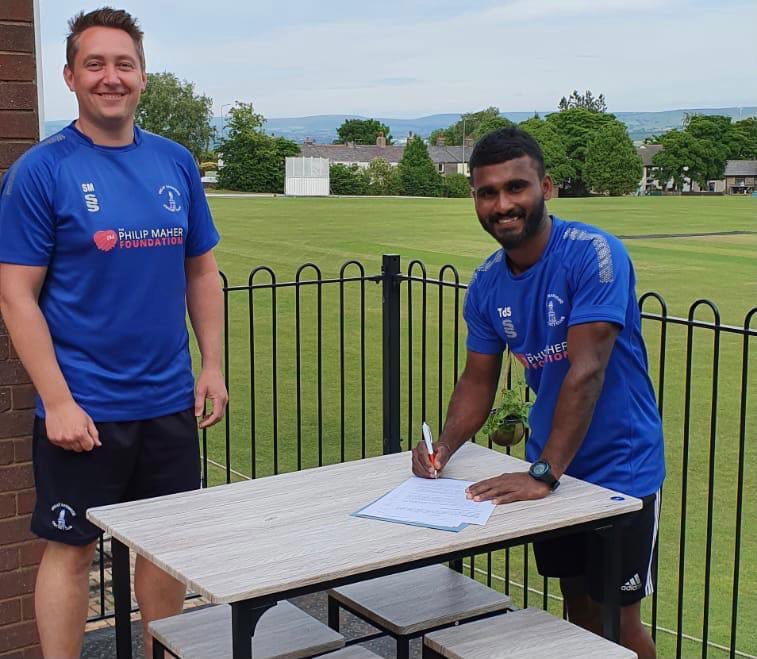 greatharwoodcc's tweet photo. Thikshila de Silva to return in 2025

We are delighted to announce that we have agreed terms with our current professional Thikshila de Silva to return to GHCC in 2025.

Read more: https://t.co/vUtKJiXnDn https://t.co/AzKiTLGOQa